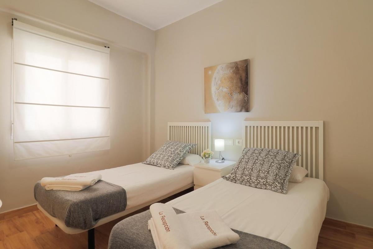 C102 - Huge And Stylish 5 Bedroom By The Center Málaga Esterno foto