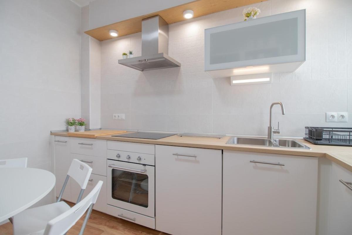 C102 - Huge And Stylish 5 Bedroom By The Center Málaga Esterno foto