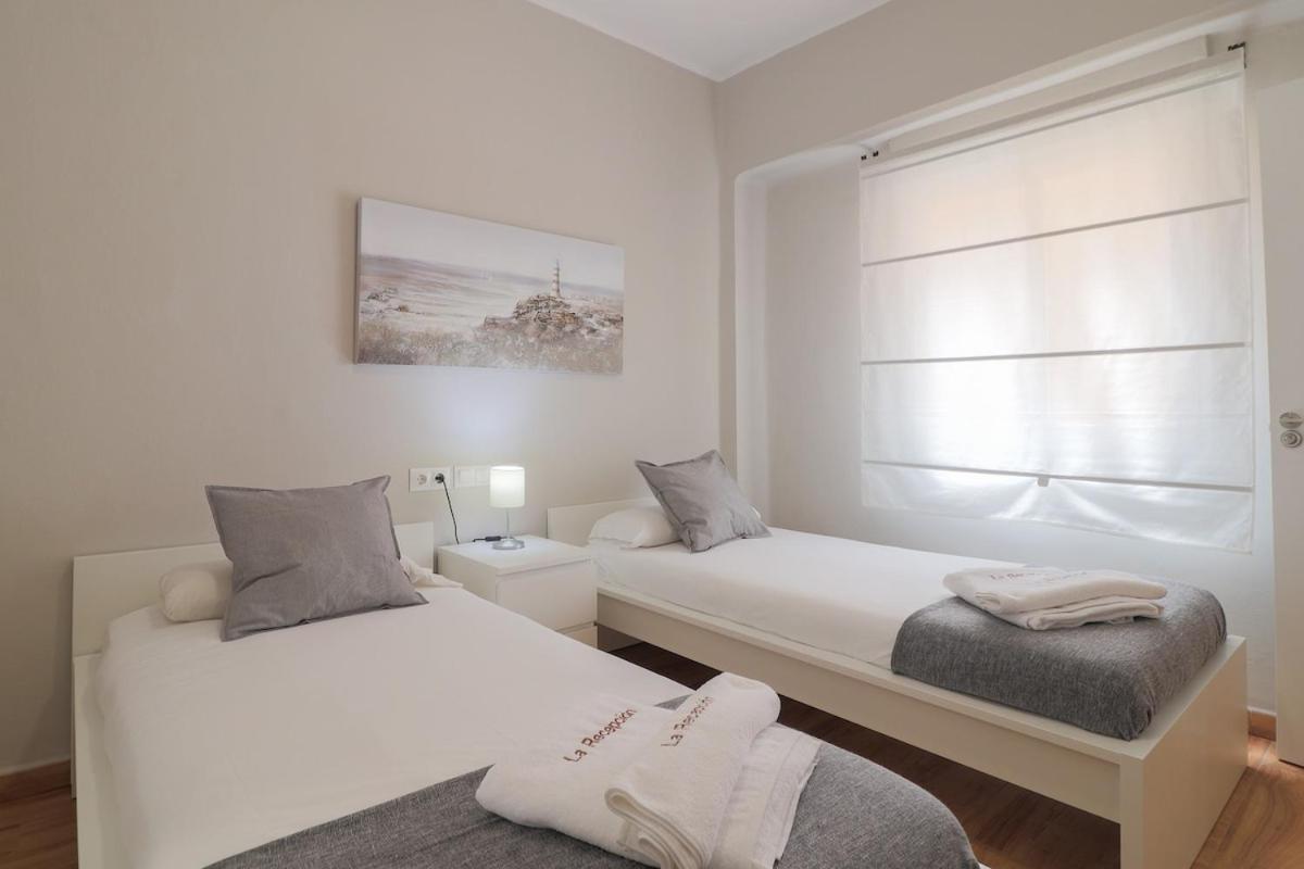 C102 - Huge And Stylish 5 Bedroom By The Center Málaga Esterno foto