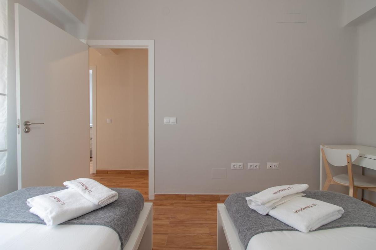 C102 - Huge And Stylish 5 Bedroom By The Center Málaga Esterno foto
